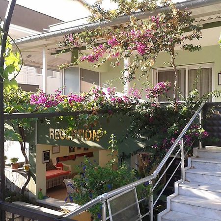 Zeus Apart Pansiyon Guzelcamlı Exterior foto